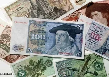 Almanlar Euro'ya rağmen Markı unutamadı