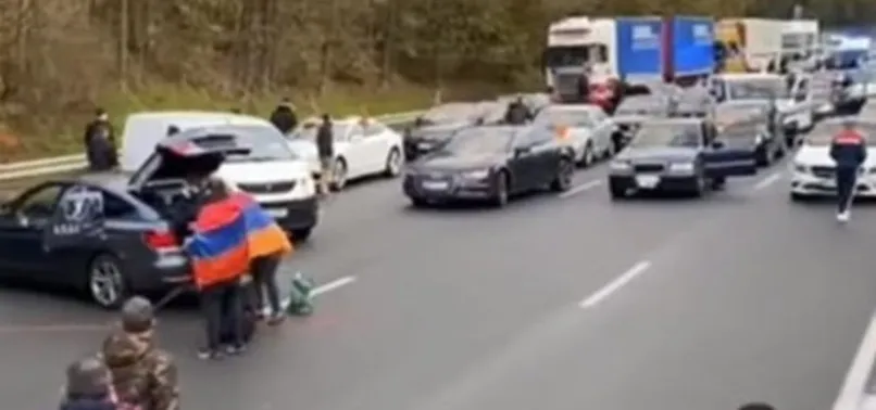 Son dakika: Fransa’da skandal görüntüler! Ermeniler işe giden Türklere saldırdı: 5 kişi yaralandı