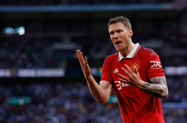 181 gol, 57 asist… Fenerbahçe’ye geliyor; Ronaldo gibi gol makinesi! 1.97’lik dev Batshuayi’yi unutturacak