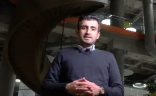 turk-sihalarinin-mucidi-selcuk-bayraktardan-genclere-burs-basvurusu-cagrisi-son-gunu-acikladi-1669381631944.jpg Türk SİHA'larının mucidi Selçuk Bayraktar'dan gençlere burs başvurusu çağrısı! Son günü açıkladı - 2