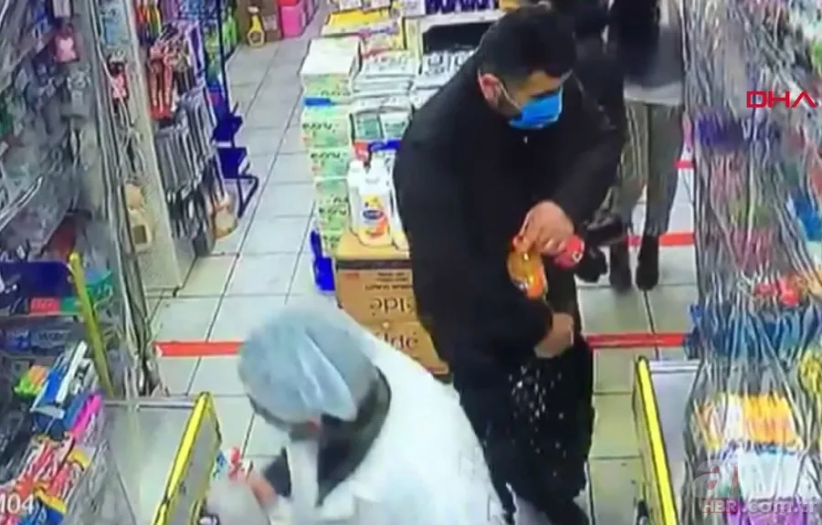 Sapık tatlıcıdan çocuklara iğrenç taciz! Mide bulandıran rezillik kameralara yansıdı 1