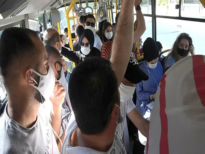 İstanbul’da minibüsten 37 yolcu çıktı! Polise söylediği söz ağızları açık bıraktı - 2
