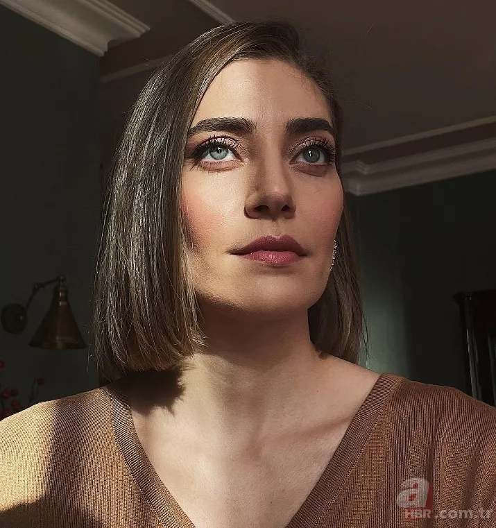 Yalı Çapkını dizisinin Asuman'ı Öznur Seçerler'in eşi bakın kim çıktı? Öznur Seçerler'in eşi meğer ünlü oyuncunun kardeşiymiş… 5