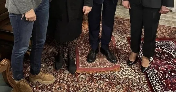 Seccade saygısızlığına pişkin savunma: CHP’li Gürsel Tekin: Seccade sadece halı/kilimdir, kutsal değil