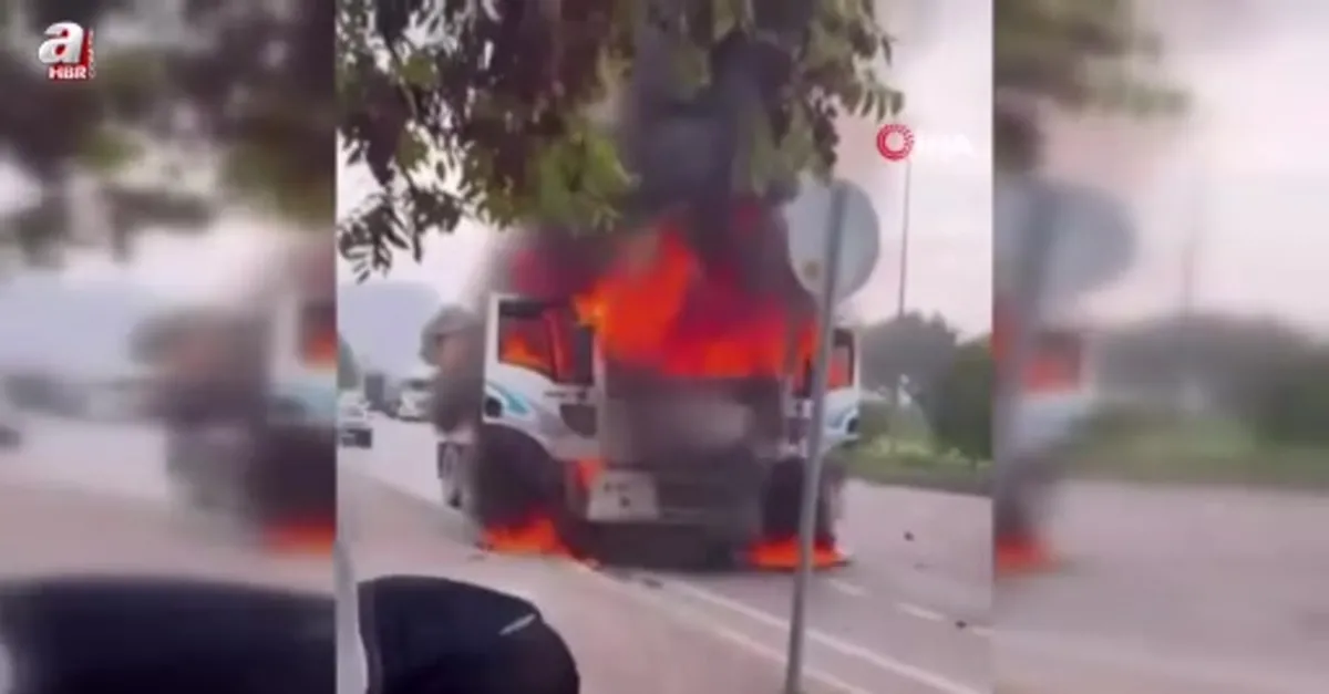 Seyir halindeki kamyon alev alev yandı