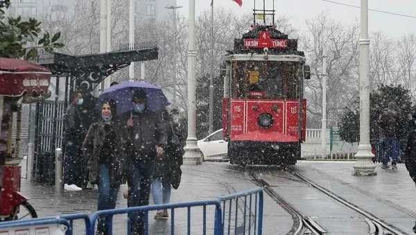 istanbul-ankara-ve-bircok-ile-kar-geliyor-meteoroloji-tarih-verip-uyardi-istanbula-kar-ne-zaman-yagacak-istanbul-ankara-izmir-hava-durumu-1639380641183.jpeg İstanbul, Ankara ve birçok ile kar geliyor! Meteoroloji tarih verip uyardı | İstanbul'a kar ne zaman yağacak? İstanbul, Ankara, İzmir hava durumu - 6