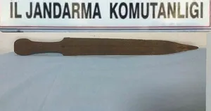 Mersin’de lejyoner kılıcı ele geçirildi