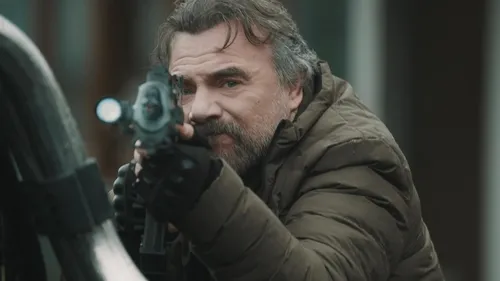 Ben Bu Cihana Sığmazam 49. bölüm 2. fragmanı | "Ben bu işi ya Gardaşov'la yaparım ya da Gardaşov'la yaparım!"