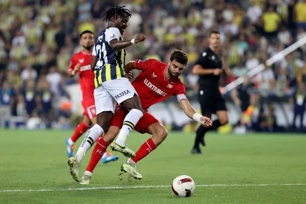 FENERBAHÇE MAÇ SONUCU! 31 Ağustos Twente Fenerbahçe rövanş maçı kaç kaç bitti?