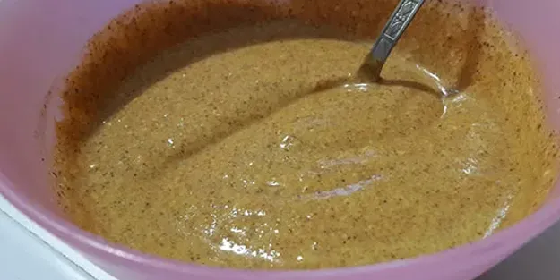 Göbek yağlarını cayır cayır yakıyor! Uyumadan önce 3 kaşık yiyin...