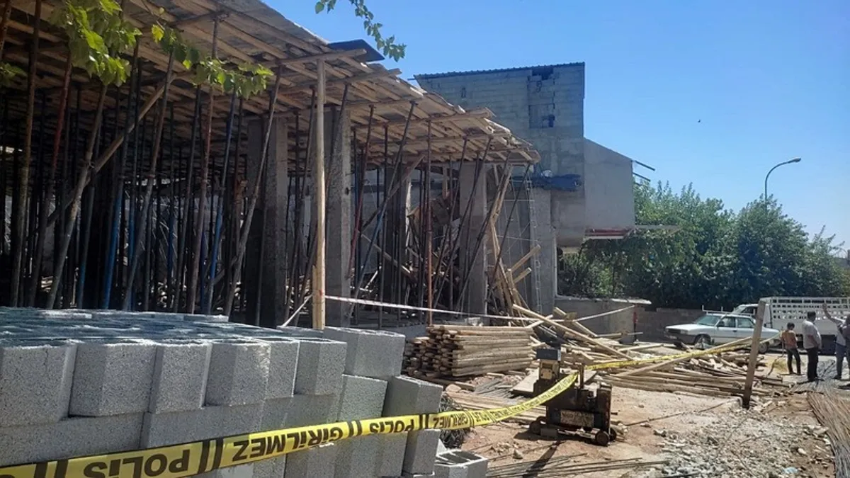 Şanlıurfa'daki inşaatta göçük: 7 yaralı