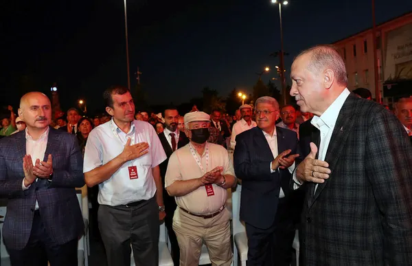 baskan-erdogandan-haci-bektas-velinin-hakka-yuruyusunun-751-yil-donumu-anma-programinda-onemli-aciklamalar-1660415176464.jpg Başkan Erdoğan'dan Hacı Bektaş Veli’nin Hakk’a yürüyüşünün 751. yıl dönümü anma programında önemli açıklamalar - 1