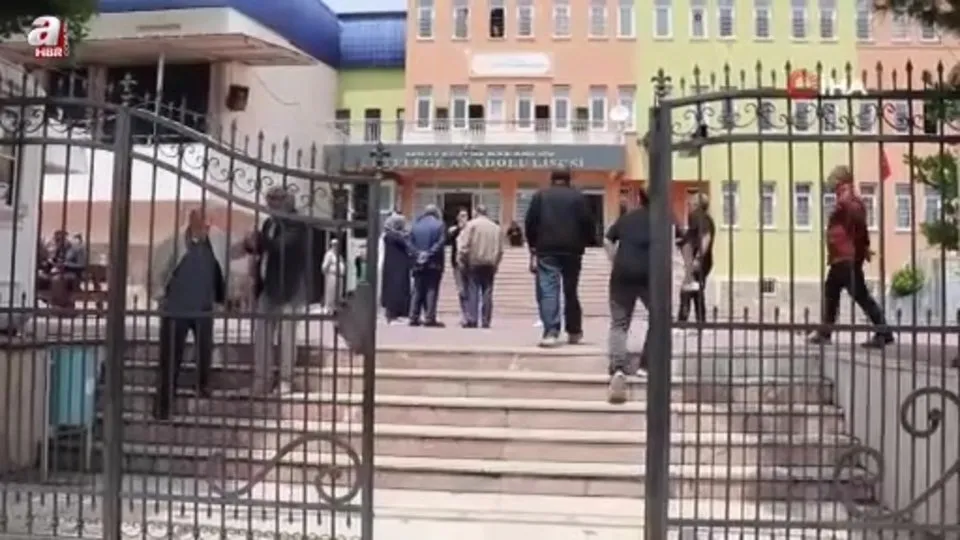 Selçukbey Mahallesi’nde muhtarlık seçimi sürüyor