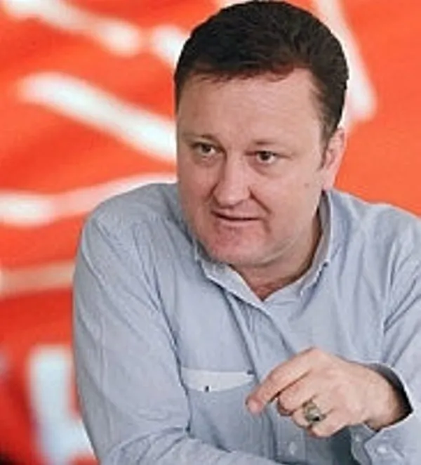 Son dakika: CHP’li Menemen Belediye Başkanı Serdar Aksoy görevden uzaklaştırıldı