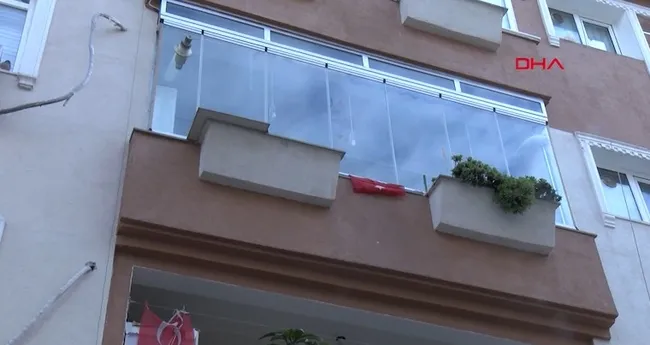 İstanbul’da yaşlı adamın balkonda sakladığı 180 bin liralık altınları çaldılar - 5