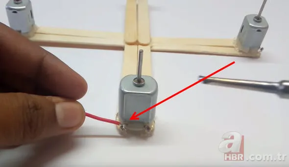 Genç yaşında yaptığı icatla herkesi kendisine hayran bıraktı! 18