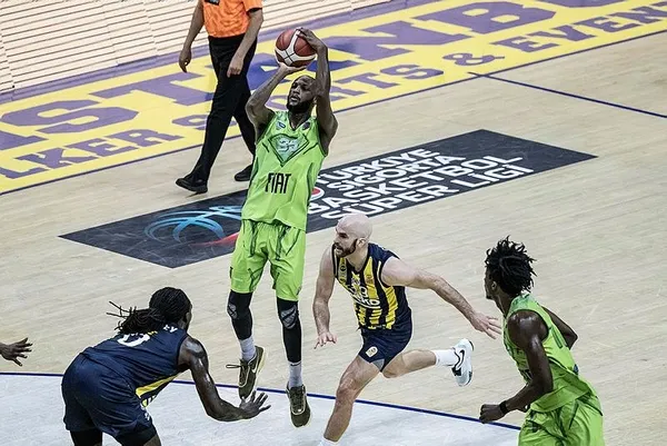 1685215696743.jpeg Fenerbahçe seride öne geçti! Fenerbahçe 93 - 78 TOFAŞ maç sonucu - 3
