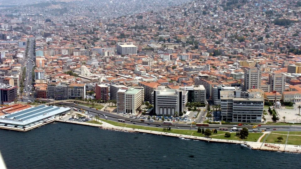 İzmir için deprem uyarısı: 17 aktif fay bulunuyor!