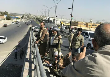 Kerkük'te Peşmerge-PKK aynı siperde