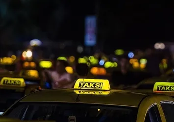 İstanbul'da taksi ve minibüslere zam