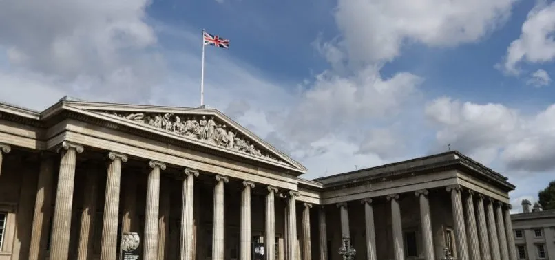 Londra'daki British Museum'da değerli parçalar kayboldu! Soruşturma başlatıldı Londra'daki British Museum'da değerli parçalar kayboldu! Soruşturma başlatıldı