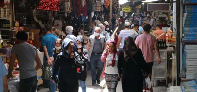 Şanlıurfa’da bayram alışverişi yoğunluğu!