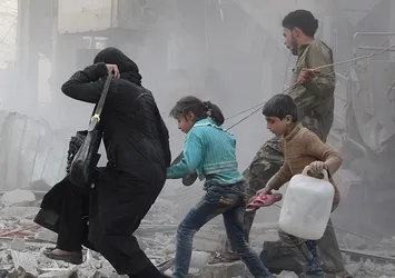 Suriye'de rejim Duma'yı füzelerle vurdu:9 ölü