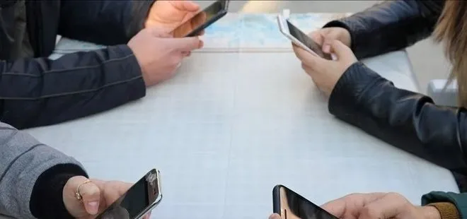 Gençlere vergisiz cep telefonu-tablet-bilgisayar | Bakan Uraloğlu’ndan flaş açıklama