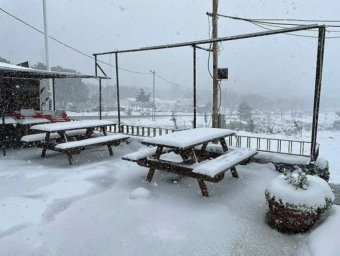 Kara kış geldi ❄️ Beyaz örtüyle kaplanacaklar | Meteoroloji uyardı: Pazar gününe dikkat | Zemheri etkili olmaya başlıyor - 9