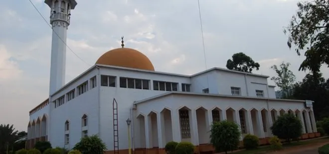 Ruanda’da cemaatle ibadet yasağı kalktı