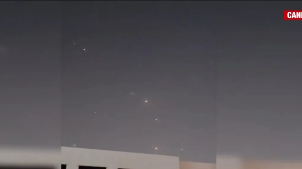 İran'dan Katar'a hava saldırısı