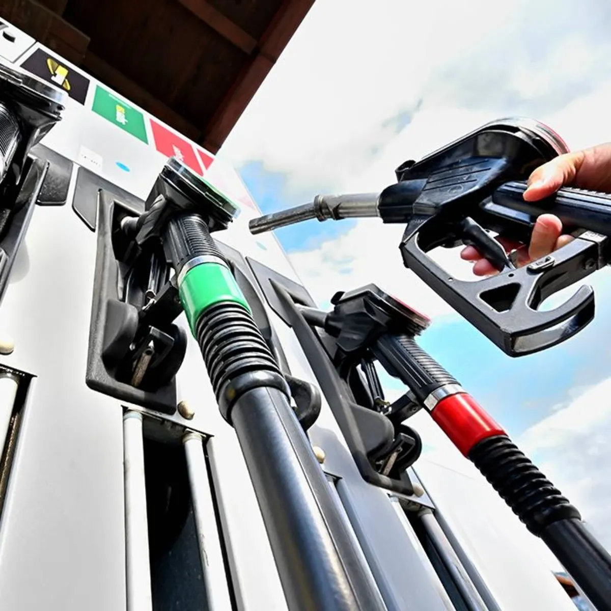 Küresel petrol şokunun faturası 468 milyar dolar! En çok hangi ülkeler etkilendi?