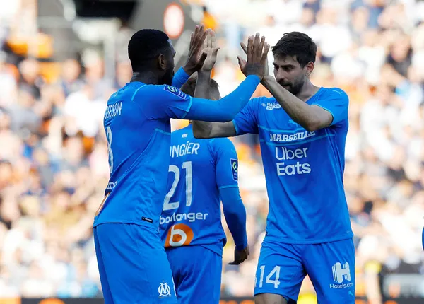 Fenerbahçe’nin yeni transferi İstanbul’da! Luan Peres Kim’in yerini doldurabilecek mi?