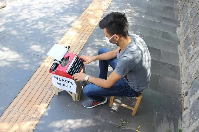 HES kodu Diyarbakırlı arzuhalcinin geçim kaynağı oldu - 2