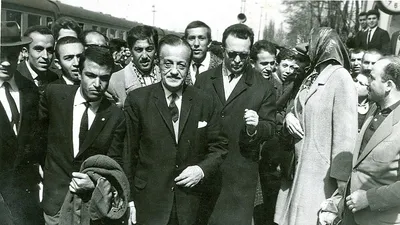 Bu dünyadan Necip Fazıl geçti