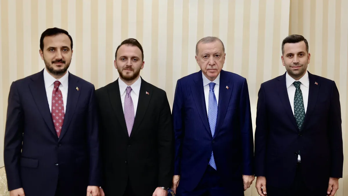 Başkan Erdoğan, Üsküdar ve Ataşehir Belediye Başkan Vekillerini kabul etti!