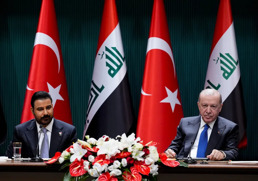bakan-uraloglu-kalkinma-yolunda-tarihi-imzanin-perde-arkasini-a-haberde-anlatti-baskan-erdogan-krize-noktayi-b-1785784801880.jpg Bakan Uraloğlu, Kalkınma Yolu mutabakatının perde arkasını A Haber'de anlattı! Başkan Erdoğan sürece böyle yön verdi - 2