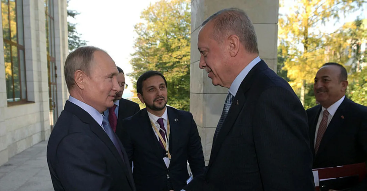 Putin Başkan Erdoğan'ı böyle karşıladı "Siz geldiniz hava ne kadar güzel oldu"