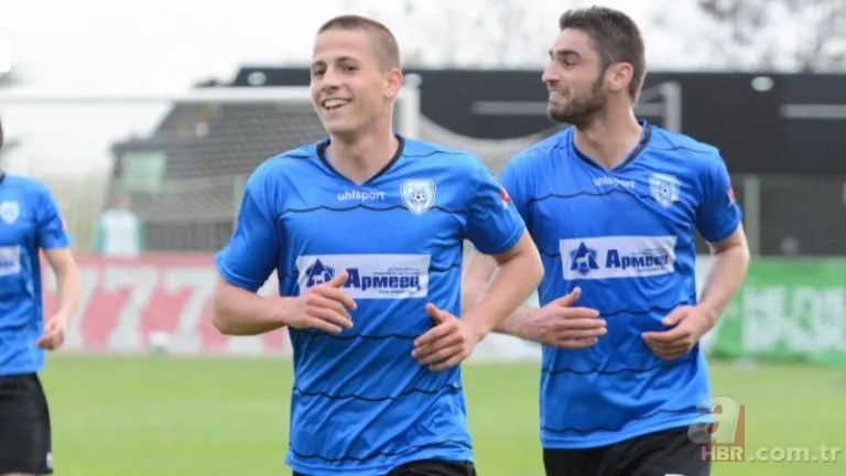 Galatasaray eski yıldızını geri istiyor! 17