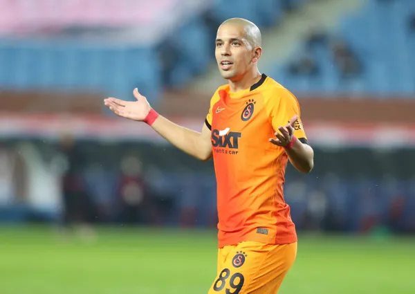 galatasarayda-sofiane-feghouli-dalya-dedi-super-ligdeki-100-macina-cikti-1615660154669.jpg Galatasaray'da Sofiane Feghouli dalya dedi! Süper Lig'deki 100. maçına çıktı - 2