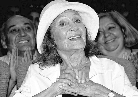 Usta tiyatrocu Yıldız Kenter'e son veda!