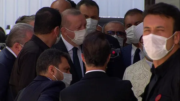 Ayasofya Camii kılınan cuma namazı ile açıldı