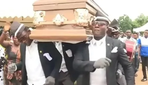 tum-dunya-onlari-konustu-siyahi-cenaze-danscilari-tabut-dansini-nft-olarak-satti-1649662028438.jpg Tüm dünya onları konuştu! Siyahi cenaze dansçıları Tabut Dansı’nı NFT olarak sattı - 2