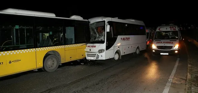 Zeytinburnu’nda servis aracı otobüse çarptı: 8 yaralı