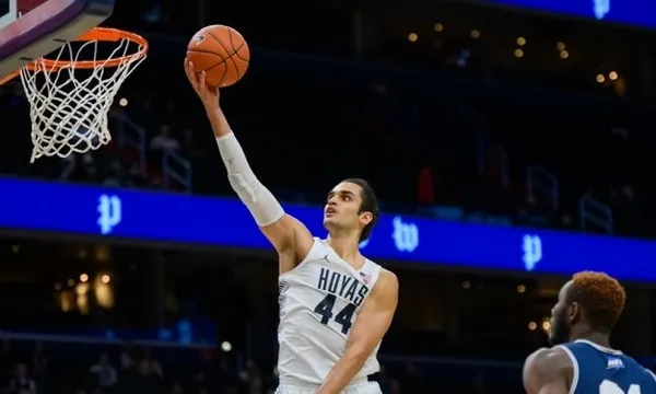 turk-oyuncu-nba-takimi-miami-heate-transfer-oldu-1621026066430.jpg Türk oyuncu NBA takımı Miami Heat'e transfer oldu! - 1