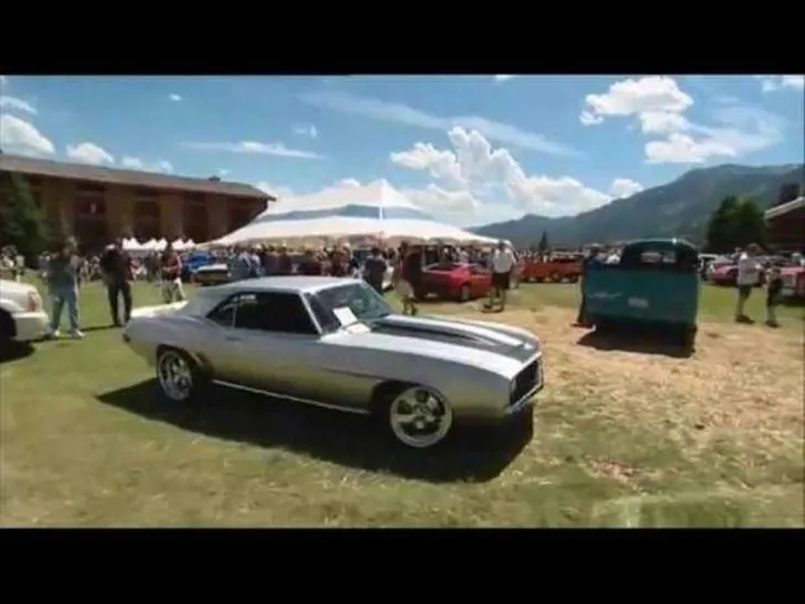 1969 model Camaro aracın son hali hayran bıraktı! Hurdalıktan satın almıştı