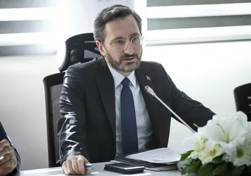 İletişim Başkanı Altun'dan "Anneler Günü" paylaşımı