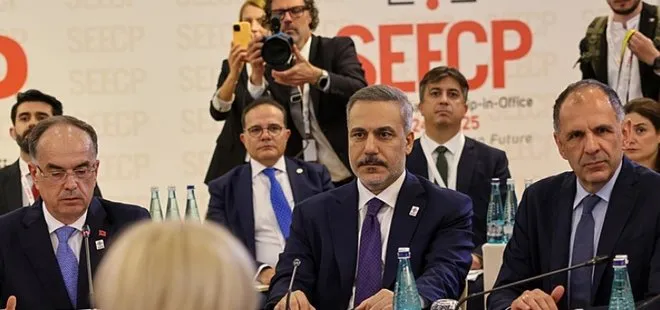 Bakan Fidan Arnavutluk’ta GDAÜ Zirvesi’ne katıldı