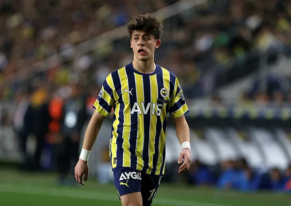 Medipl Başakşehir-Fenerbahçe maçı! Jesus'tan flaş Arda Güler kararı! Sürpriz ilk 11 tercihi - 4