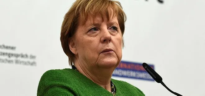 Merkel: Yeni Zelanda’da 2 camiye terör saldırısı...